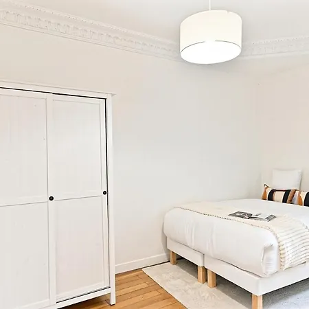 Spacious And Bright Appartamento Parigi