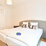 Spacious And Bright Apartment