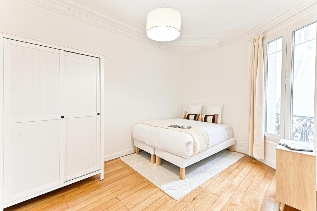 Apartment Spacious And Bright Paris