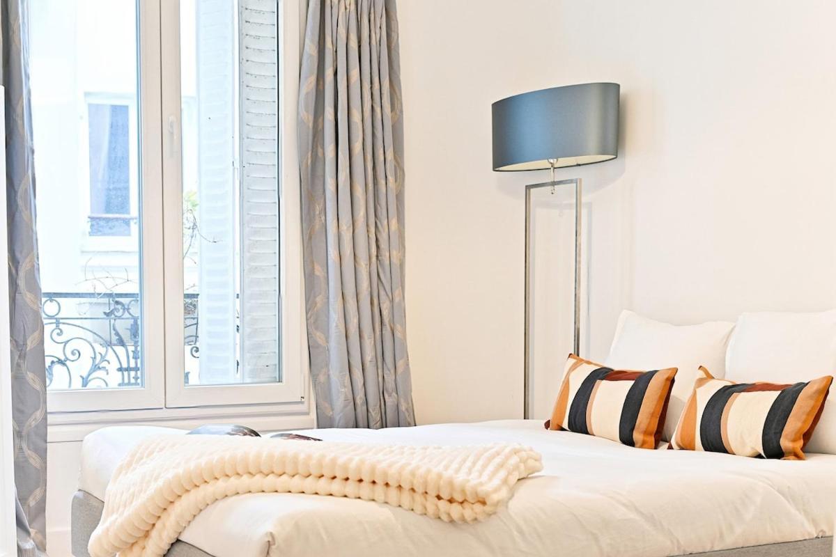 Apartment Spacious And Bright